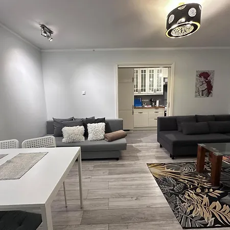 Cityaparthome6 Centrum Parking Daire Varşova